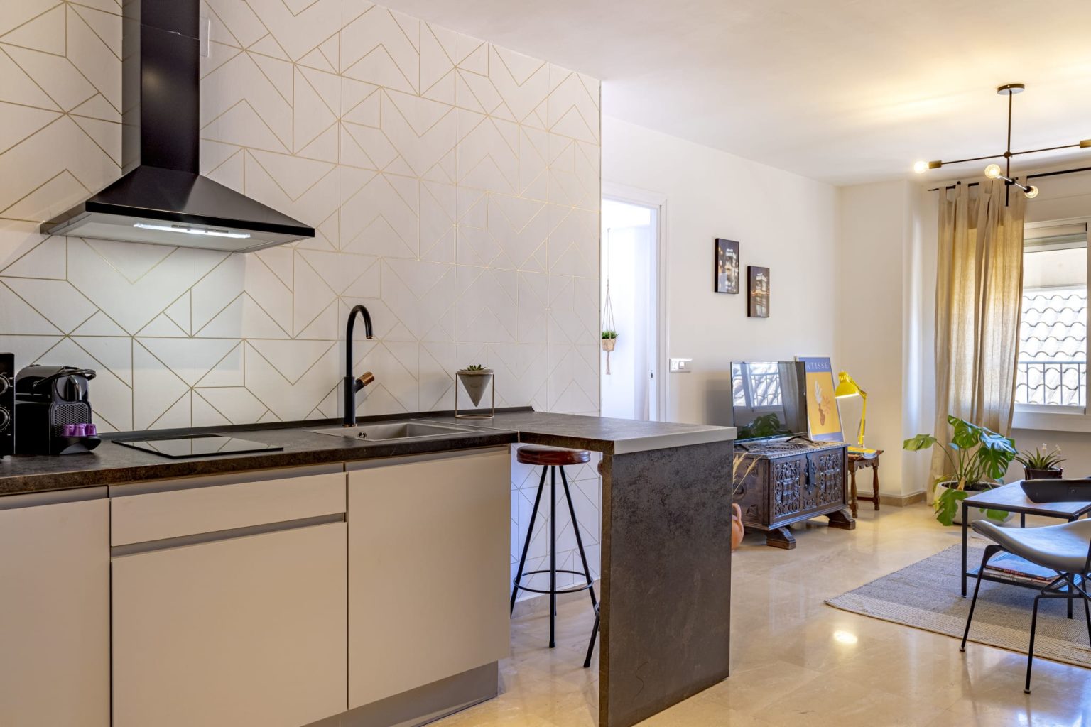 kmlbharghqelup6teu0s