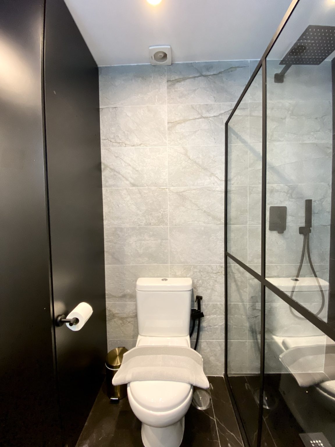 nv7vh2mwhxqhmfdpnkjv scaled